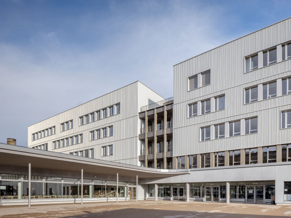 PARIS 12 PAUL VALERIE 004